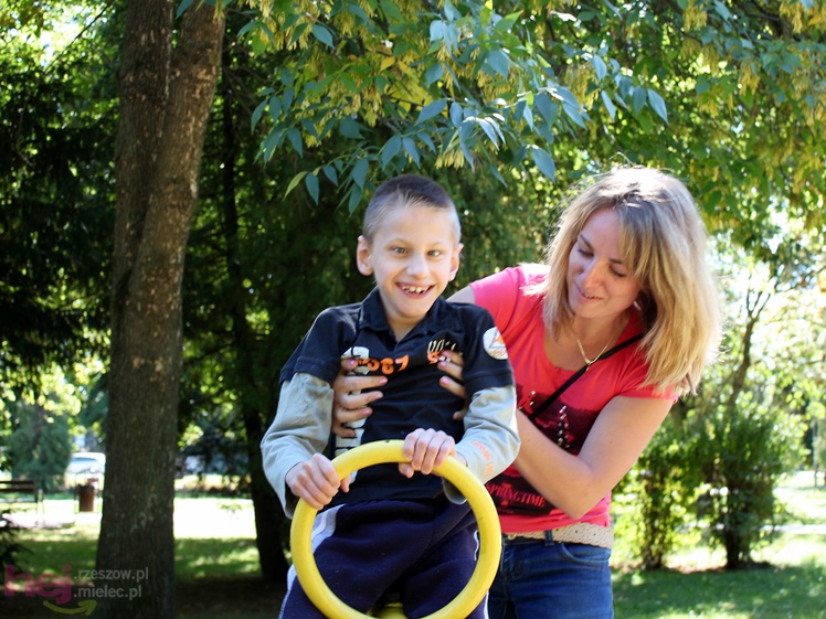 Stworzyli projekt opieki nad niepełnosprawnymi. ?Weekendowe wsparcie?? okazało się niezwykle potrzebne