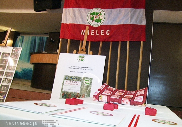 Wystawa Fotograficzna Oddziału Miejskiego PTTK w Mielcu na zakończenie Roku Turystycznego