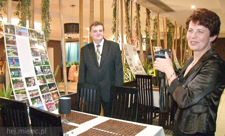 Wystawa Fotograficzna Oddziału Miejskiego PTTK w Mielcu na zakończenie Roku Turystycznego