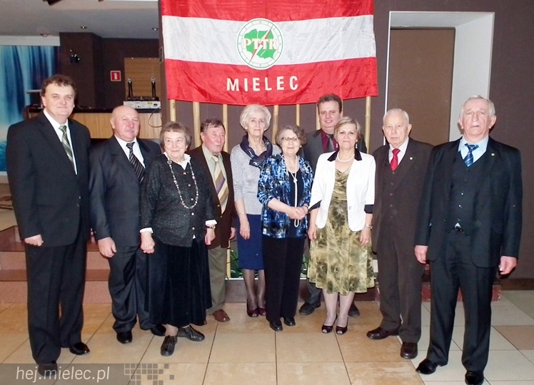 Wystawa Fotograficzna Oddziału Miejskiego PTTK w Mielcu na zakończenie Roku Turystycznego