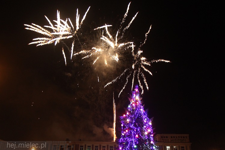 Radosne powitanie Nowego 2014 Roku na Placu Armii Krajowej
