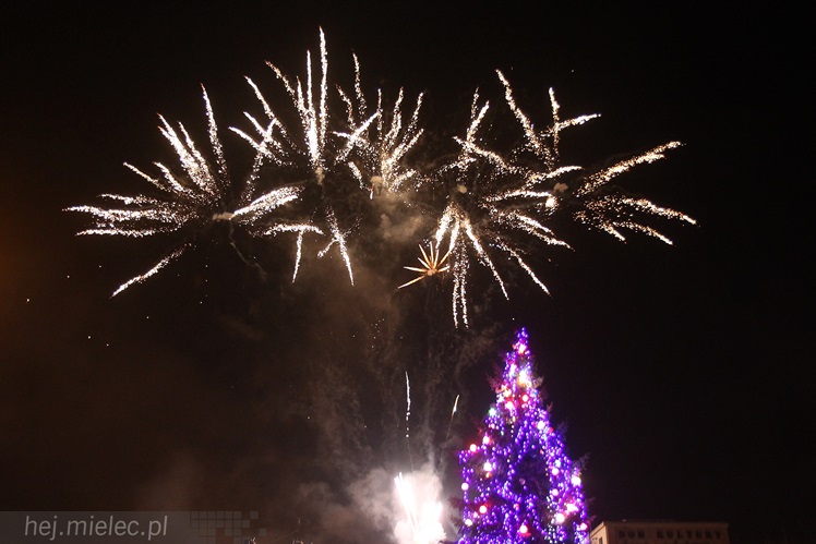 Radosne powitanie Nowego 2014 Roku na Placu Armii Krajowej