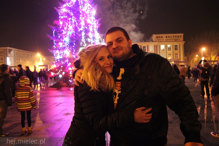 Radosne powitanie Nowego 2014 Roku na Placu Armii Krajowej