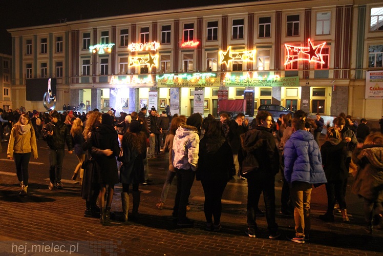 Radosne powitanie Nowego 2014 Roku na Placu Armii Krajowej