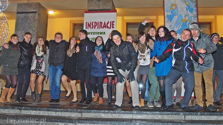 Radosne powitanie Nowego 2014 Roku na Placu Armii Krajowej