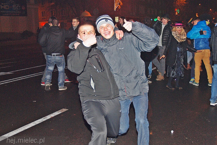 Radosne powitanie Nowego 2014 Roku na Placu Armii Krajowej