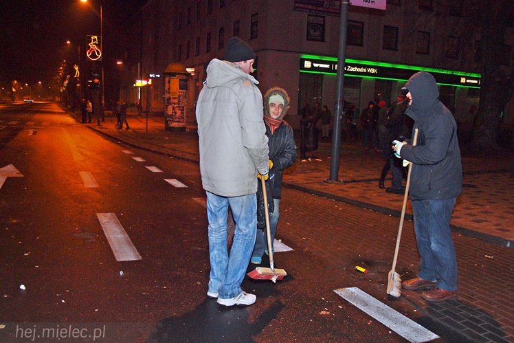 Radosne powitanie Nowego 2014 Roku na Placu Armii Krajowej