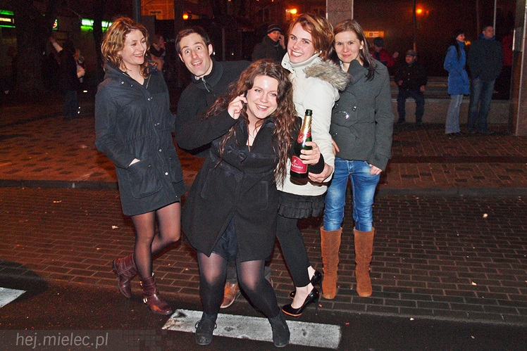 Radosne powitanie Nowego 2014 Roku na Placu Armii Krajowej