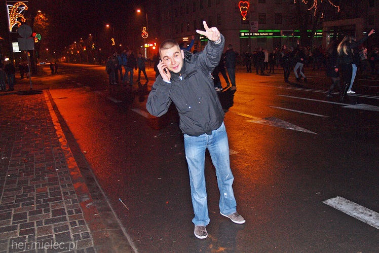 Radosne powitanie Nowego 2014 Roku na Placu Armii Krajowej