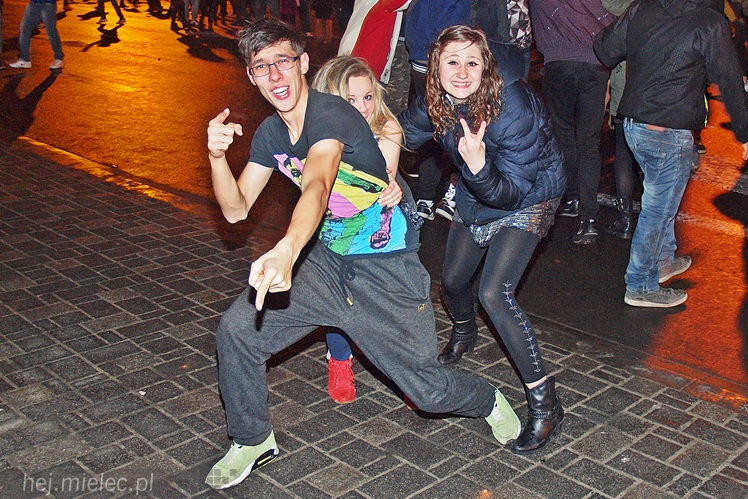 Radosne powitanie Nowego 2014 Roku na Placu Armii Krajowej