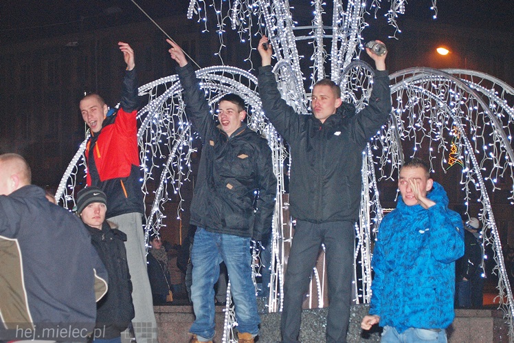 Radosne powitanie Nowego 2014 Roku na Placu Armii Krajowej