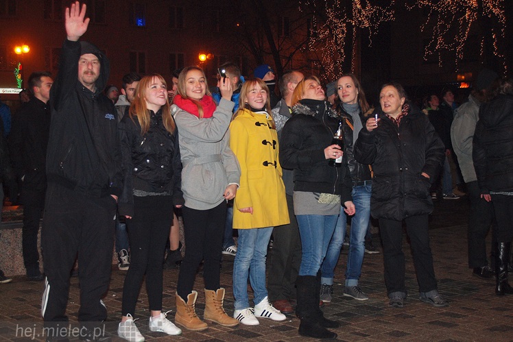 Radosne powitanie Nowego 2014 Roku na Placu Armii Krajowej