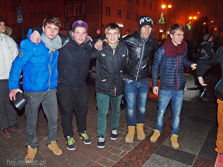 Radosne powitanie Nowego 2014 Roku na Placu Armii Krajowej