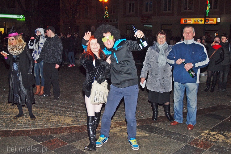 Radosne powitanie Nowego 2014 Roku na Placu Armii Krajowej