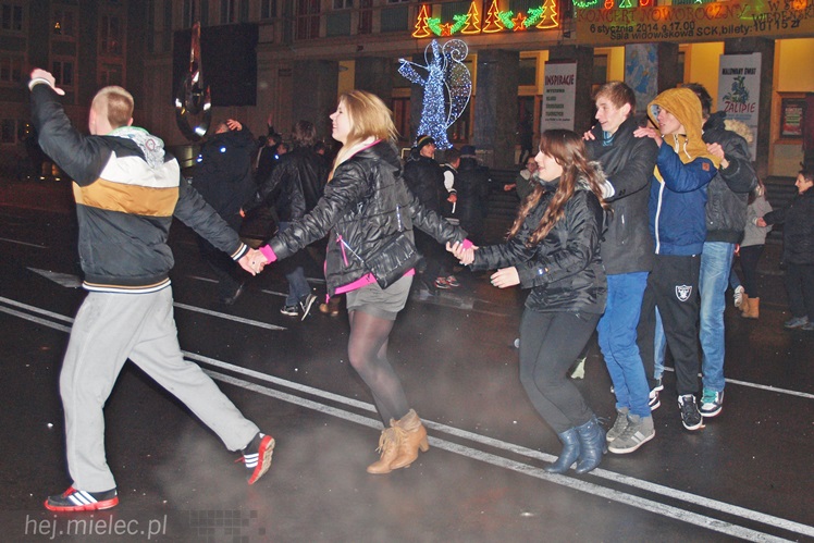 Radosne powitanie Nowego 2014 Roku na Placu Armii Krajowej