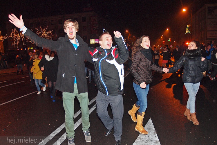 Radosne powitanie Nowego 2014 Roku na Placu Armii Krajowej