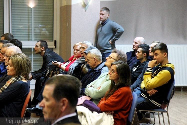 Gowin w Mielcu opowiadał o lepszej Polsce. Przyszło około 200 osób