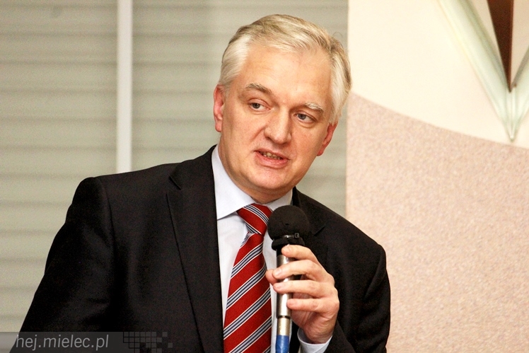 Gowin w Mielcu opowiadał o lepszej Polsce. Przyszło około 200 osób