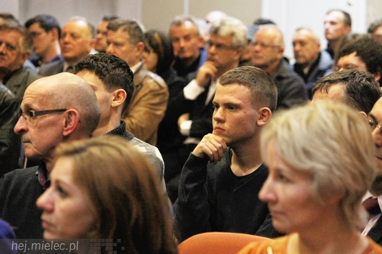 Gowin w Mielcu opowiadał o lepszej Polsce. Przyszło około 200 osób