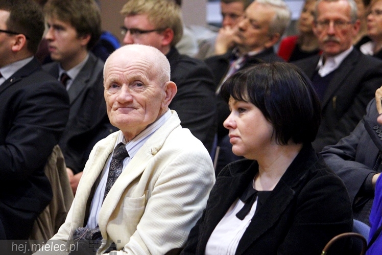 Gowin w Mielcu opowiadał o lepszej Polsce. Przyszło około 200 osób