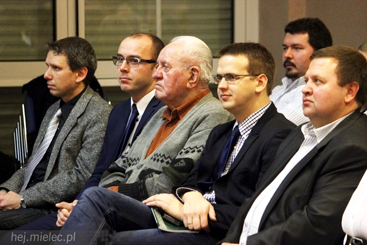 Gowin w Mielcu opowiadał o lepszej Polsce. Przyszło około 200 osób