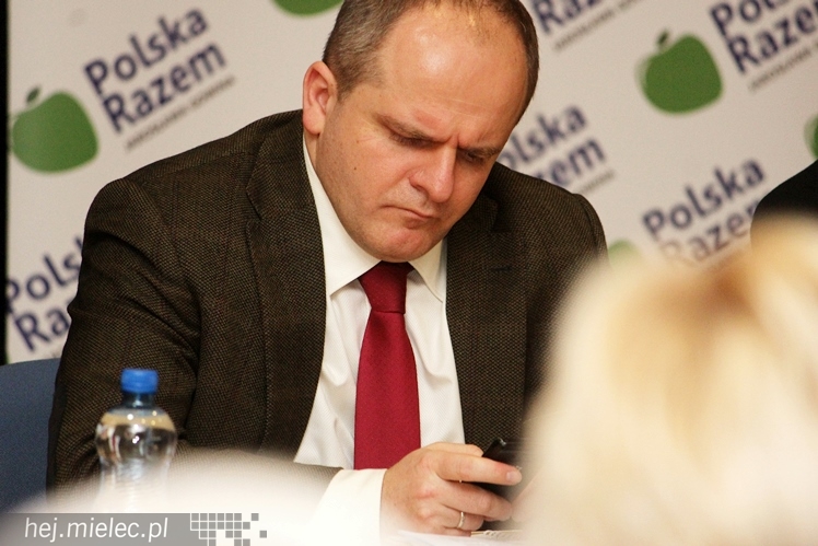 Gowin w Mielcu opowiadał o lepszej Polsce. Przyszło około 200 osób