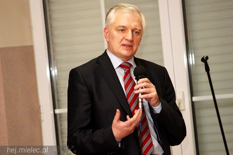Gowin w Mielcu opowiadał o lepszej Polsce. Przyszło około 200 osób