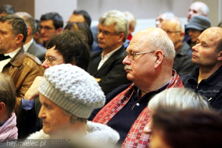 Gowin w Mielcu opowiadał o lepszej Polsce. Przyszło około 200 osób