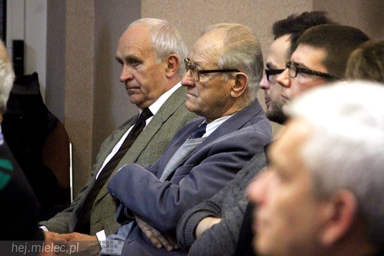 Gowin w Mielcu opowiadał o lepszej Polsce. Przyszło około 200 osób