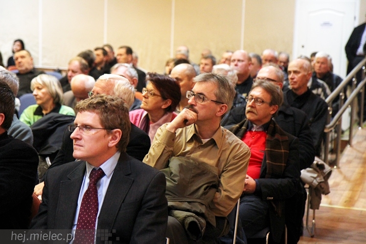Gowin w Mielcu opowiadał o lepszej Polsce. Przyszło około 200 osób