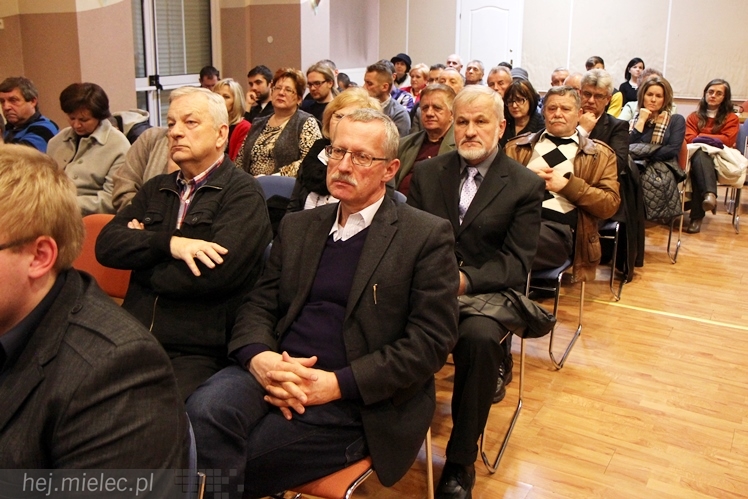 Gowin w Mielcu opowiadał o lepszej Polsce. Przyszło około 200 osób