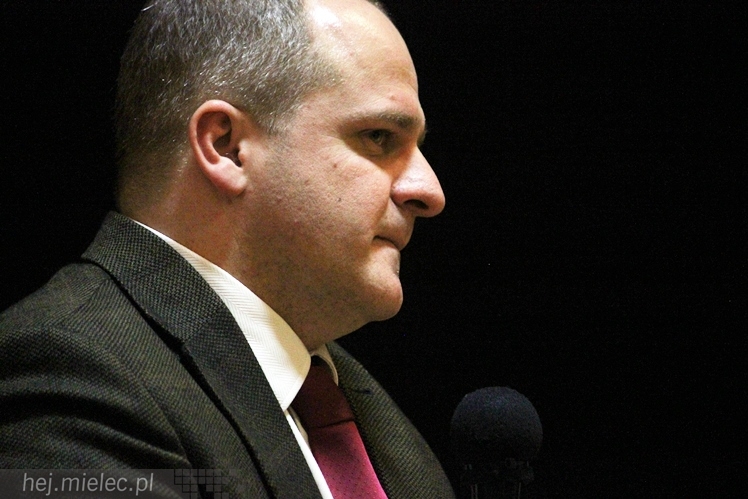 Gowin w Mielcu opowiadał o lepszej Polsce. Przyszło około 200 osób