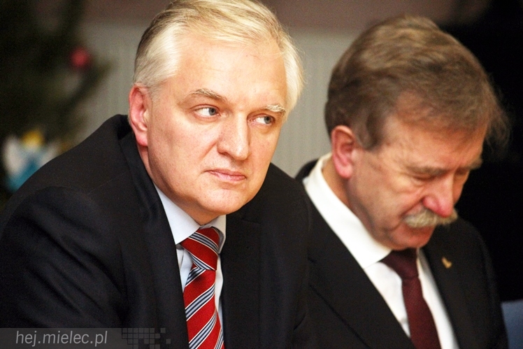 Gowin w Mielcu opowiadał o lepszej Polsce. Przyszło około 200 osób