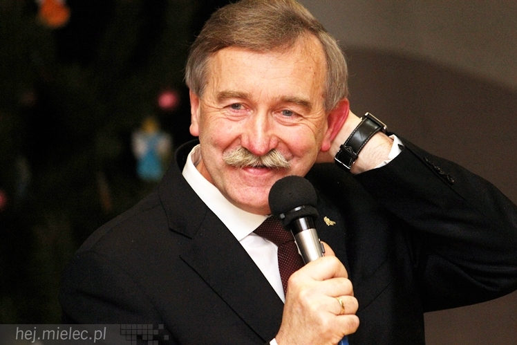 Gowin w Mielcu opowiadał o lepszej Polsce. Przyszło około 200 osób