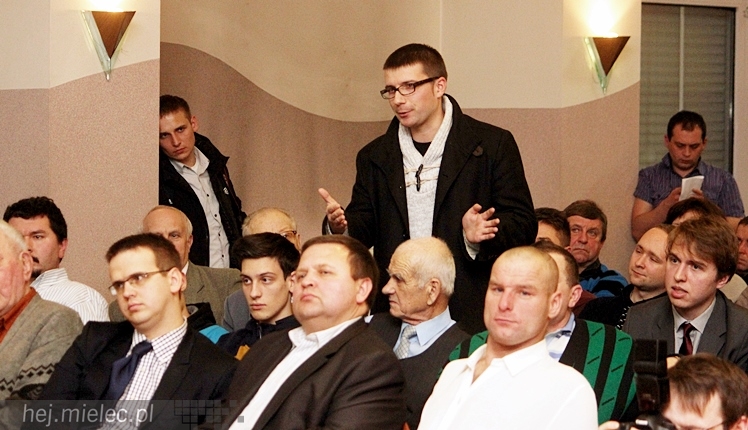 Gowin w Mielcu opowiadał o lepszej Polsce. Przyszło około 200 osób