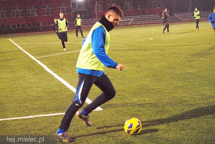 Piłkarze FKS Stali Mielec rozpoczęli przygotowania do rundy wiosennej II ligi