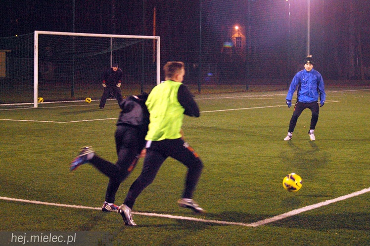 Piłkarze FKS Stali Mielec rozpoczęli przygotowania do rundy wiosennej II ligi