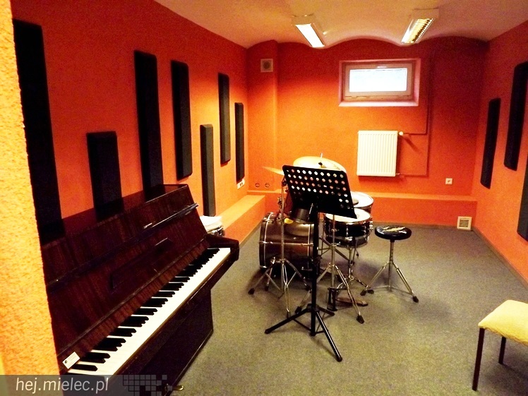 Jak zmienia się Państwowa Szkoła Muzyczna w Mielcu