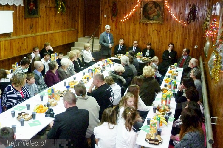 Świąteczne uroczystości dla podopiecznych świetlicy parafii MBNP