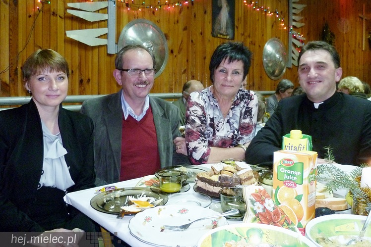 Świąteczne uroczystości dla podopiecznych świetlicy parafii MBNP