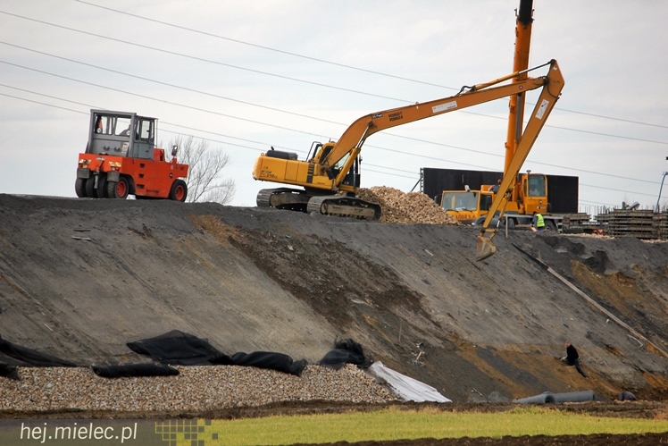 Trwa budowa mostów na Wiśle, Brniu i Wisłoce - stan robót na styczeń 2014