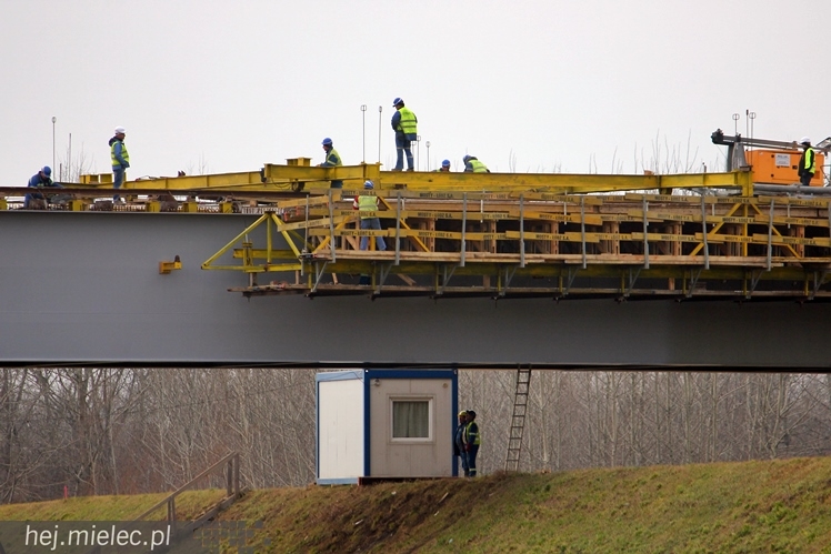 Trwa budowa mostów na Wiśle, Brniu i Wisłoce - stan robót na styczeń 2014