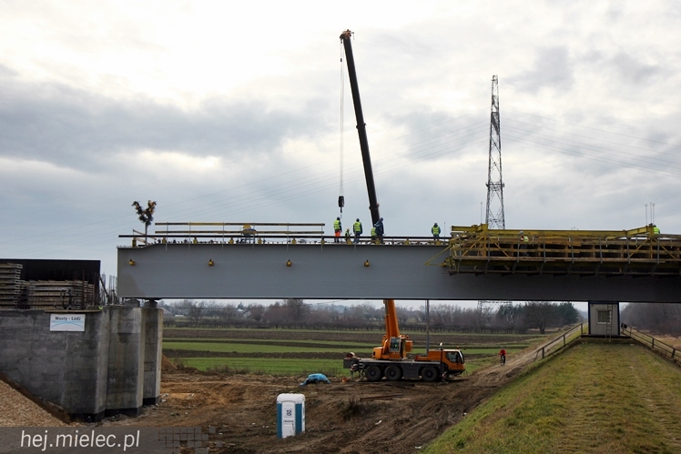 Trwa budowa mostów na Wiśle, Brniu i Wisłoce - stan robót na styczeń 2014