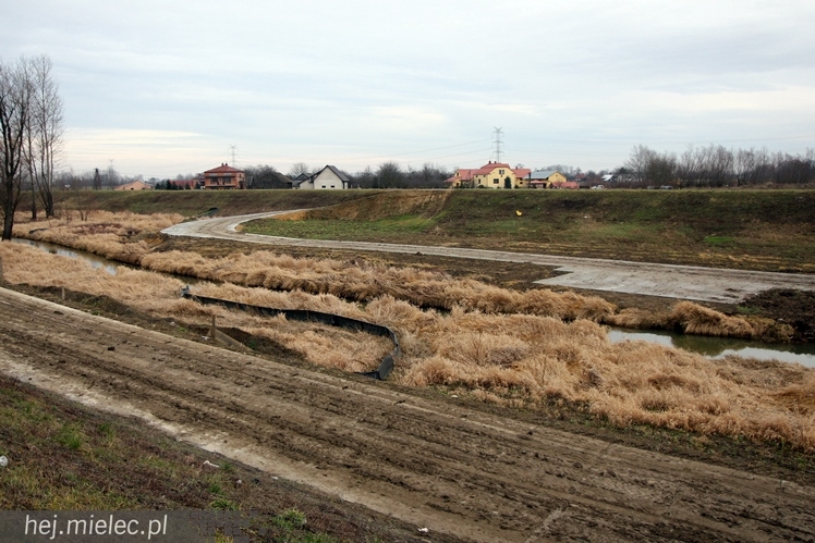 Trwa budowa mostów na Wiśle, Brniu i Wisłoce - stan robót na styczeń 2014