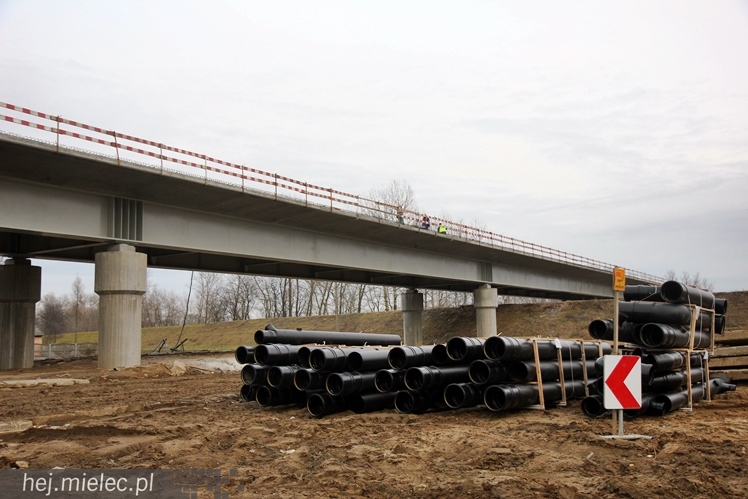 Trwa budowa mostów na Wiśle, Brniu i Wisłoce - stan robót na styczeń 2014