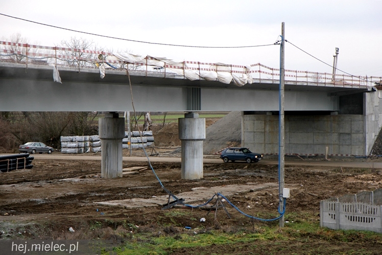Trwa budowa mostów na Wiśle, Brniu i Wisłoce - stan robót na styczeń 2014