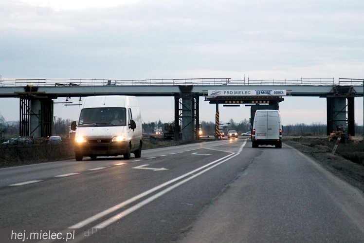 Trwa budowa mostów na Wiśle, Brniu i Wisłoce - stan robót na styczeń 2014
