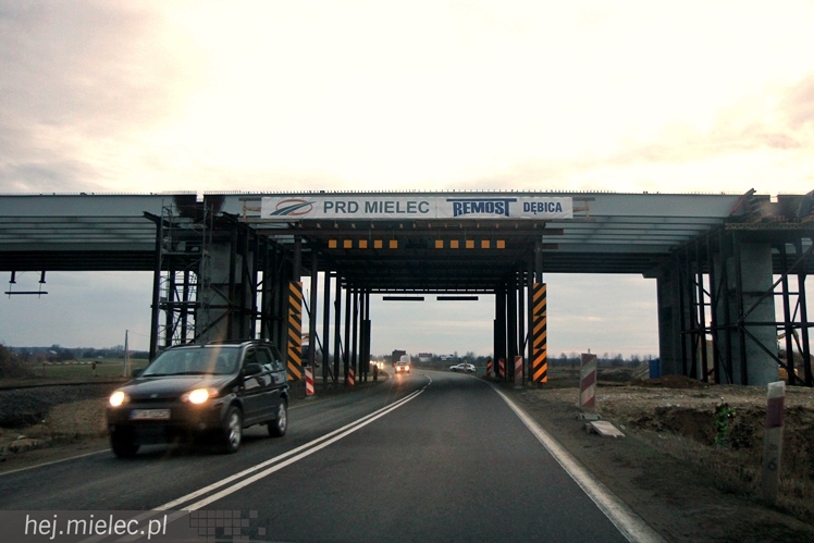 Trwa budowa mostów na Wiśle, Brniu i Wisłoce - stan robót na styczeń 2014