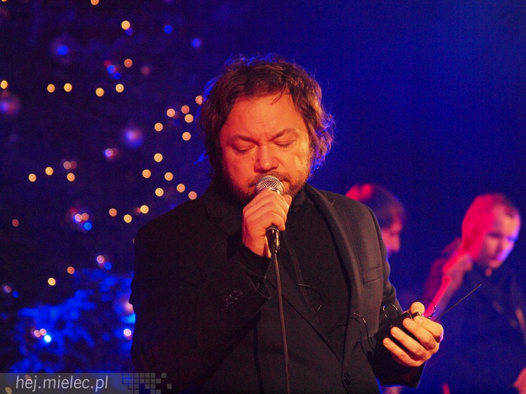 Mieczysław Szcześniak czarował głosem podczas koncertu kolęd w kościele MBNP