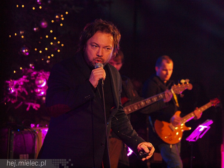 Mieczysław Szcześniak czarował głosem podczas koncertu kolęd w kościele MBNP